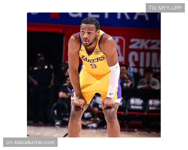 老鹰113-110险胜黄蜂 穆雷博格丹关键三分